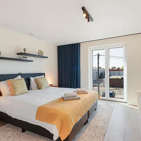 Modern & Spacious House With Wellness *