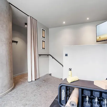 Villa Modern & Spacious House With Wellness Kortrijk